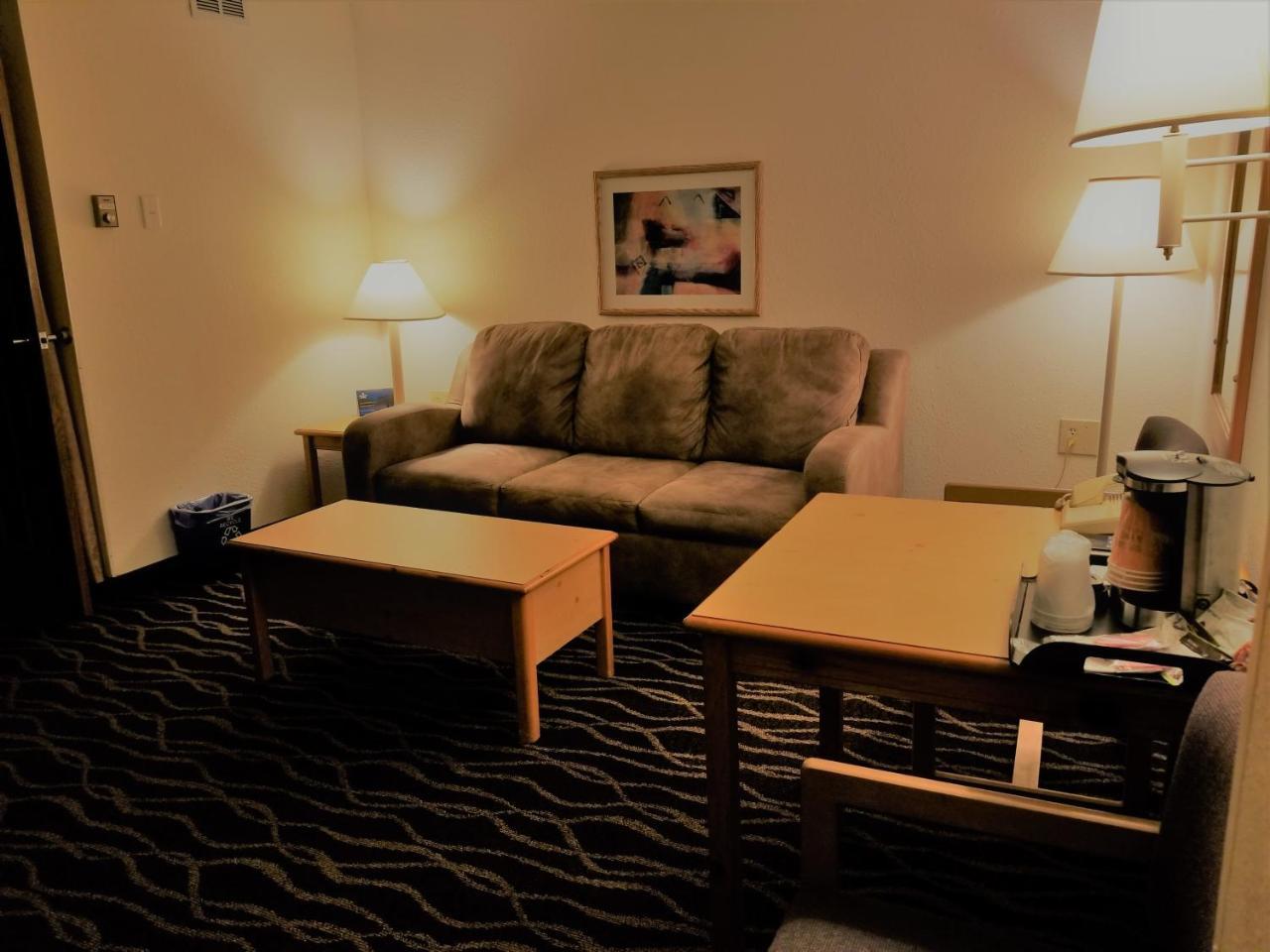 Boarders Inn & Suites By Cobblestone Hotels - Wautoma المظهر الخارجي الصورة