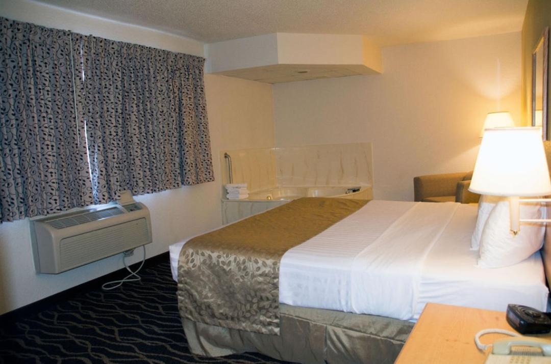 Boarders Inn & Suites By Cobblestone Hotels - Wautoma المظهر الخارجي الصورة