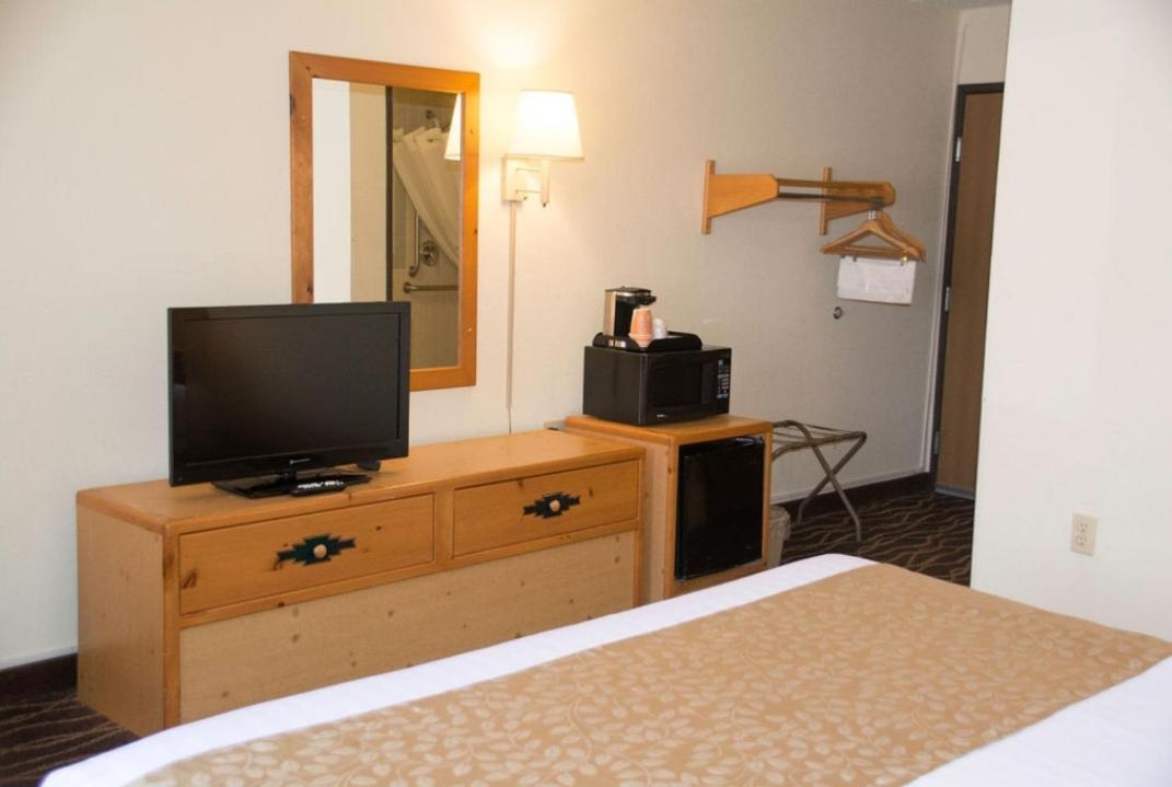 Boarders Inn & Suites By Cobblestone Hotels - Wautoma المظهر الخارجي الصورة